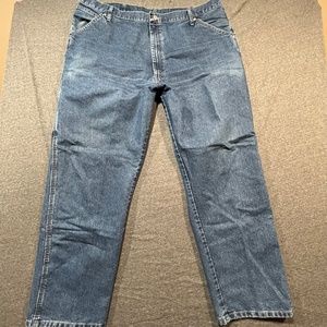 Wrangler Authentics Men Carpenter Mid Wash Jeans Size 42 x 32